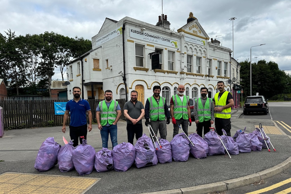 Kurdish House Leeds take on litter challenge