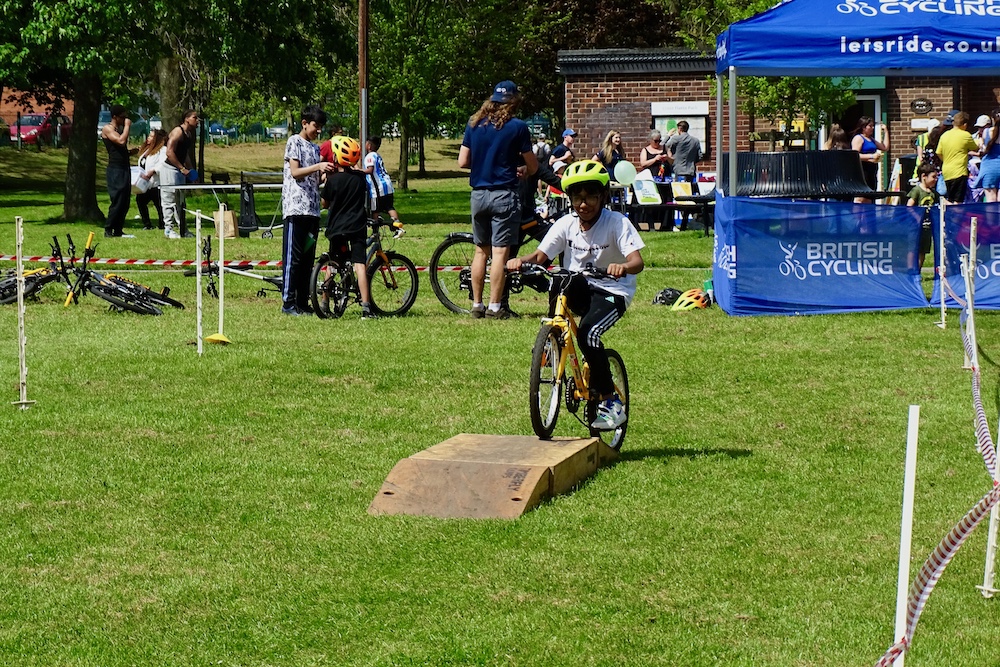 Let's Move: South Leeds Bikes 2