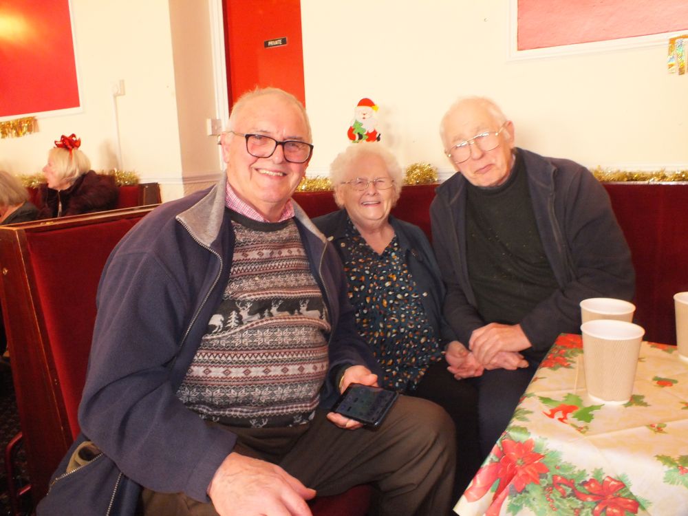 Middleton Elderly aid Christmas Party 2021 (26)
