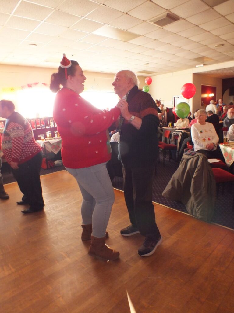 Middleton Elderly aid Christmas Party 2021 (38)